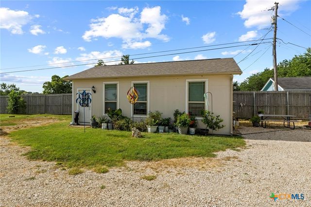 200 Tate Lane, Round Rock, TX 78626