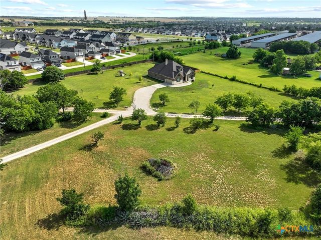 200 Tate Lane, Round Rock, TX 78626