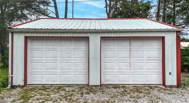 840 Main Street, Belpre, OH 45714