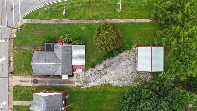 840 Main Street, Belpre, OH 45714
