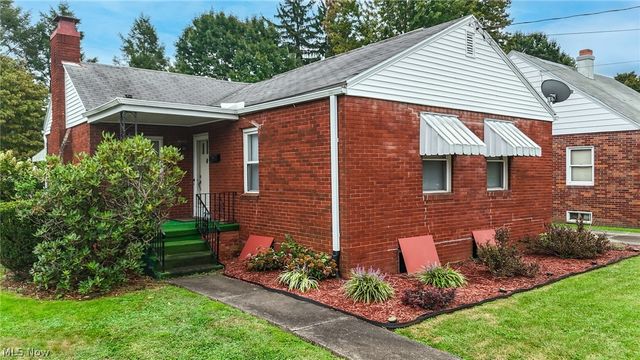 840 Main Street, Belpre, OH 45714