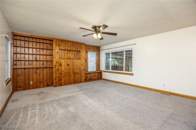 840 Main Street, Belpre, OH 45714
