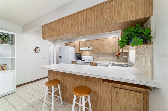 8530 SW 92ND STREET D, Ocala, FL 34481