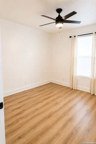 528 W GERALD AVE, San Antonio, TX 78221