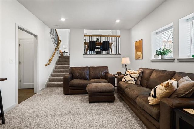 16172 Giorgia Street, Kansas City, MO 64152