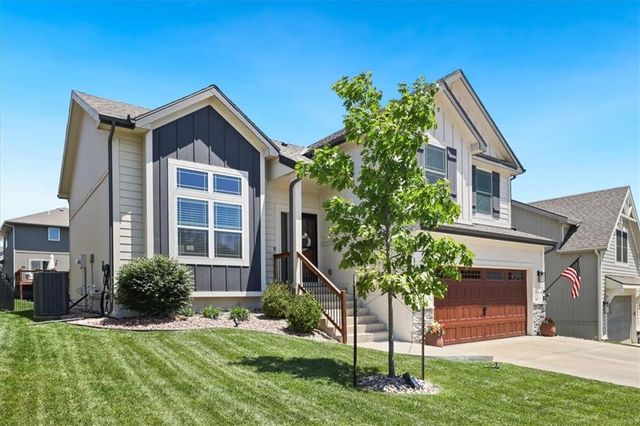 16172 Giorgia Street, Kansas City, MO 64152