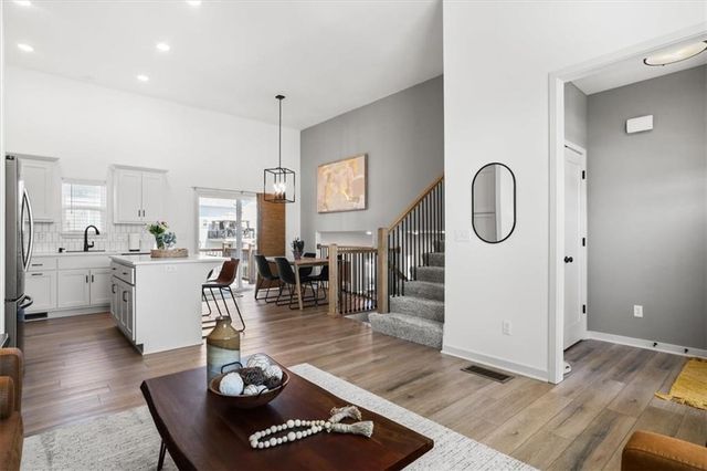 16172 Giorgia Street, Kansas City, MO 64152