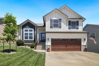 16172 Giorgia Street, Kansas City, MO 64152
