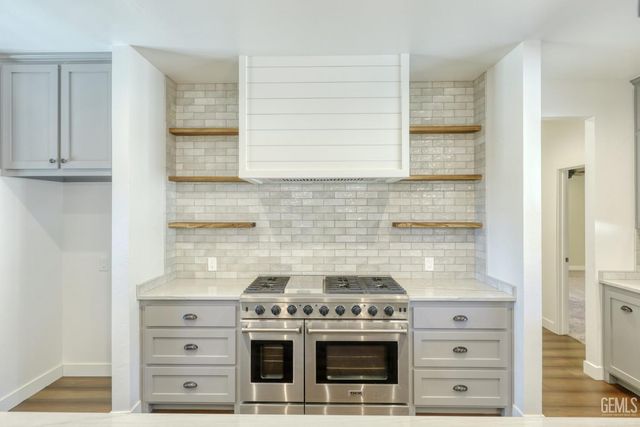 25904 Bear Valley Road, Tehachapi, CA 93561