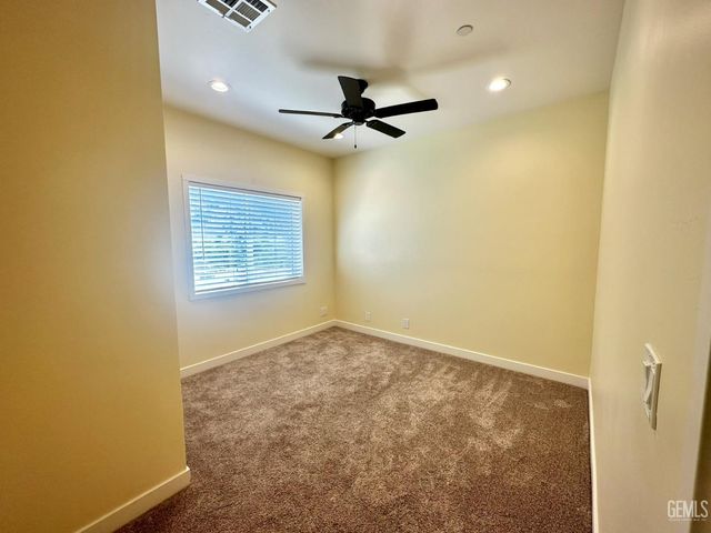 25904 Bear Valley Road, Tehachapi, CA 93561