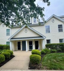 139 Brattle Circle, Melville, NY 11747