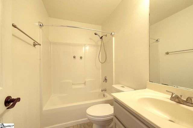 22 Dill Creek Court, Greer, SC 29650