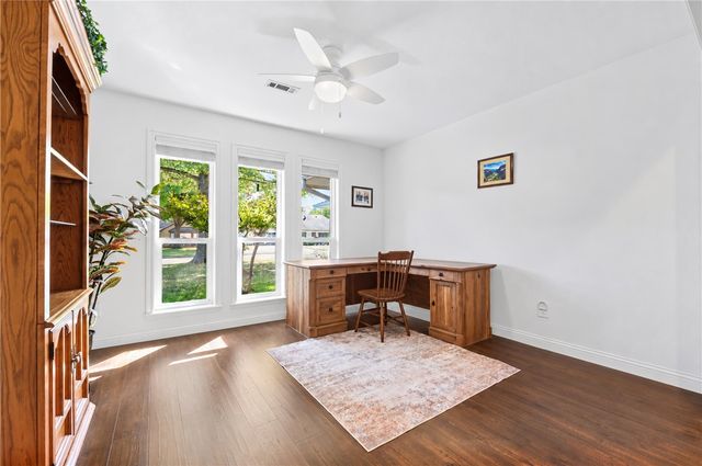 1764 E Harold Street, Fayetteville, AR 72703