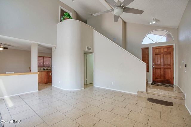 4131 E MUIRWOOD Drive, Phoenix, AZ 85048