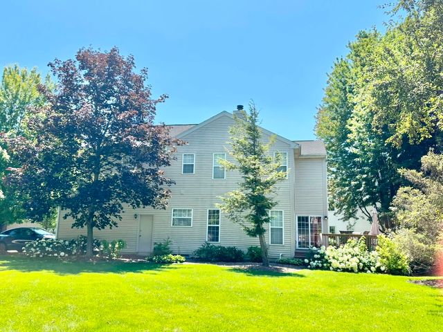 29623 N Birch Avenue, Lake Bluff, IL 60044