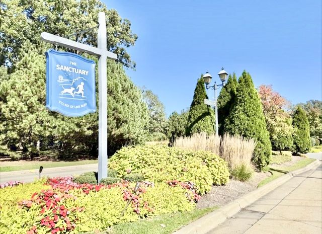 29623 N Birch Avenue, Lake Bluff, IL 60044