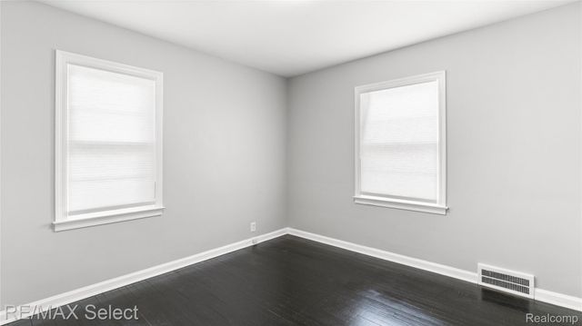 301 Chandler Street, Flint, MI 48503