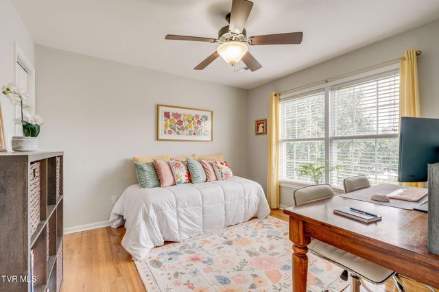 202 Jessicas Way, Johnson City, TN 37615