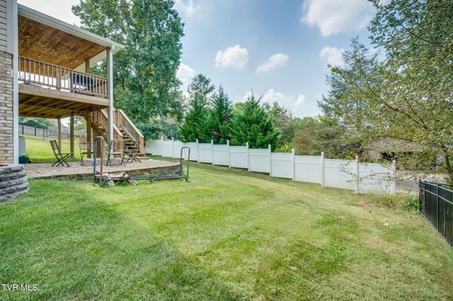 202 Jessicas Way, Johnson City, TN 37615