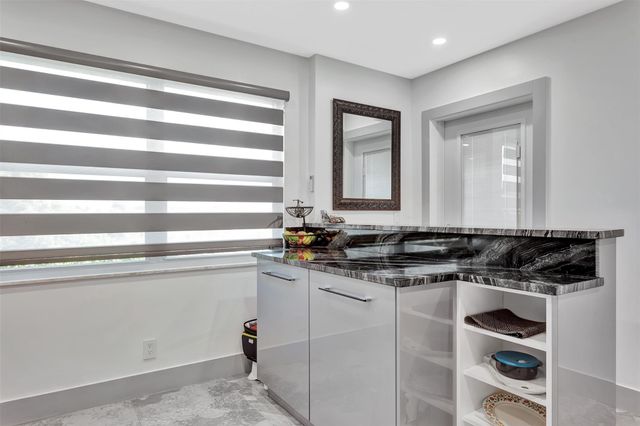 2903 Victoria Cir O4, Coconut Creek, FL 33066