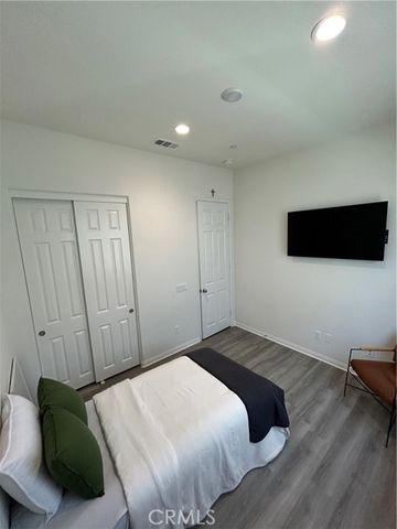 2111 Seville, Santa Paula, CA 93060