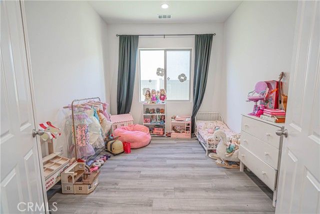 2111 Seville, Santa Paula, CA 93060