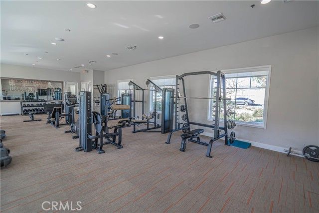 2111 Seville, Santa Paula, CA 93060