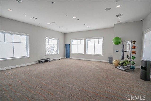 2111 Seville, Santa Paula, CA 93060