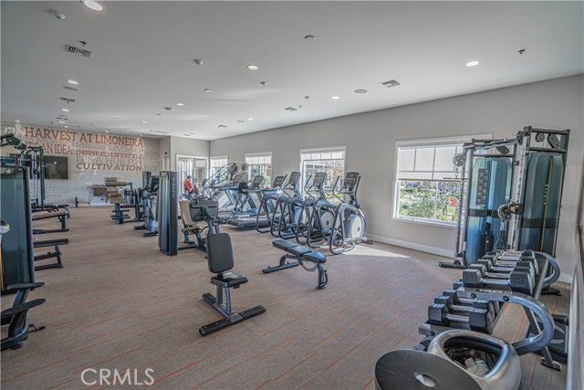 2111 Seville, Santa Paula, CA 93060