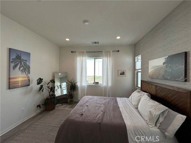 2111 Seville, Santa Paula, CA 93060