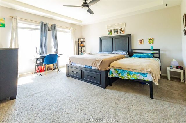 19920 Via Joyce, Saugus, CA 91350