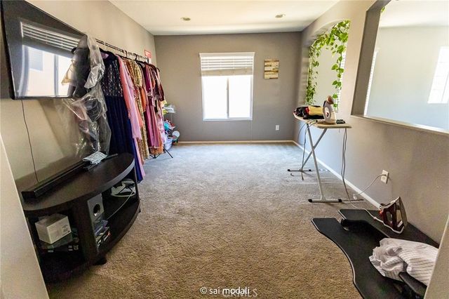 19920 Via Joyce, Saugus, CA 91350