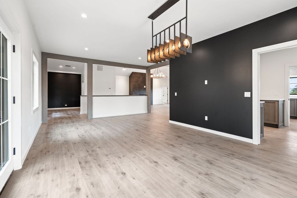 166 Blacktail Loop, Lakeside, MT 59922 photo 12