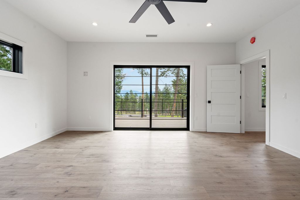 166 Blacktail Loop, Lakeside, MT 59922 photo 20