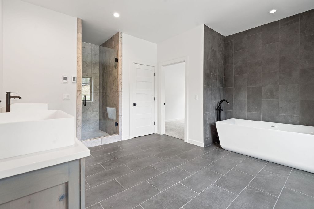 166 Blacktail Loop, Lakeside, MT 59922 photo 21