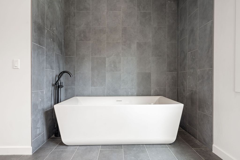 166 Blacktail Loop, Lakeside, MT 59922 photo 24