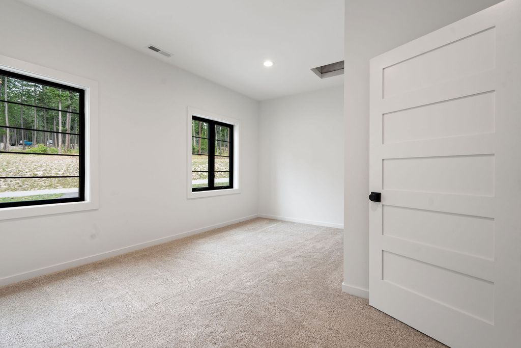 166 Blacktail Loop, Lakeside, MT 59922 photo 25