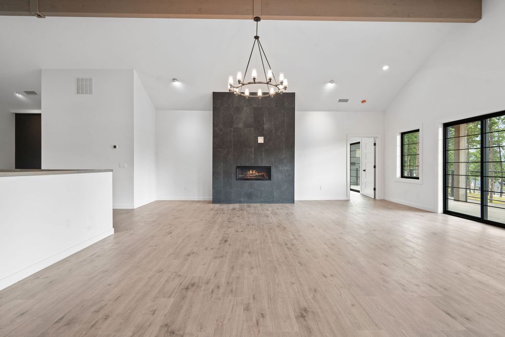 166 Blacktail Loop, Lakeside, MT 59922 photo 3