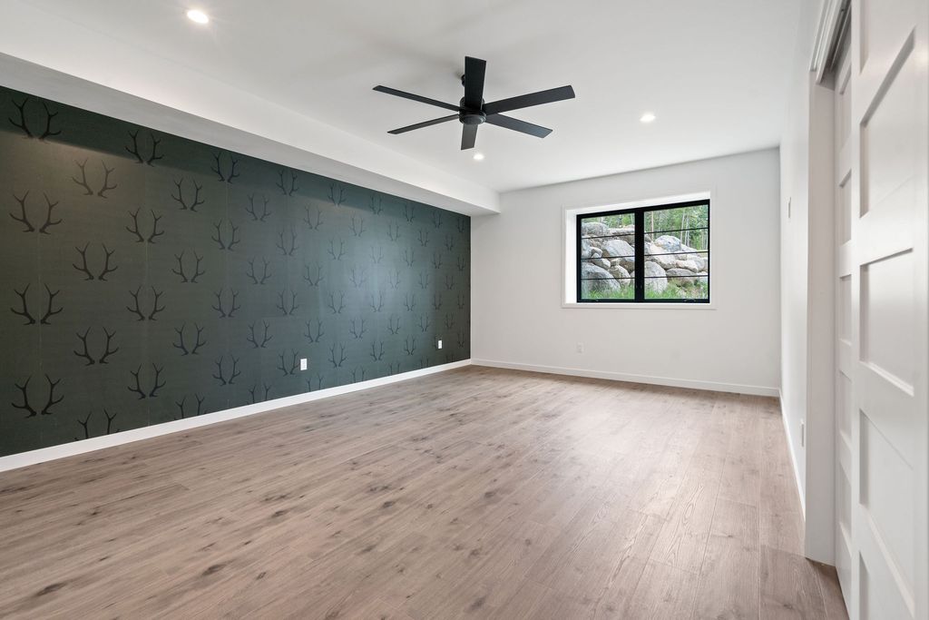 166 Blacktail Loop, Lakeside, MT 59922 photo 31