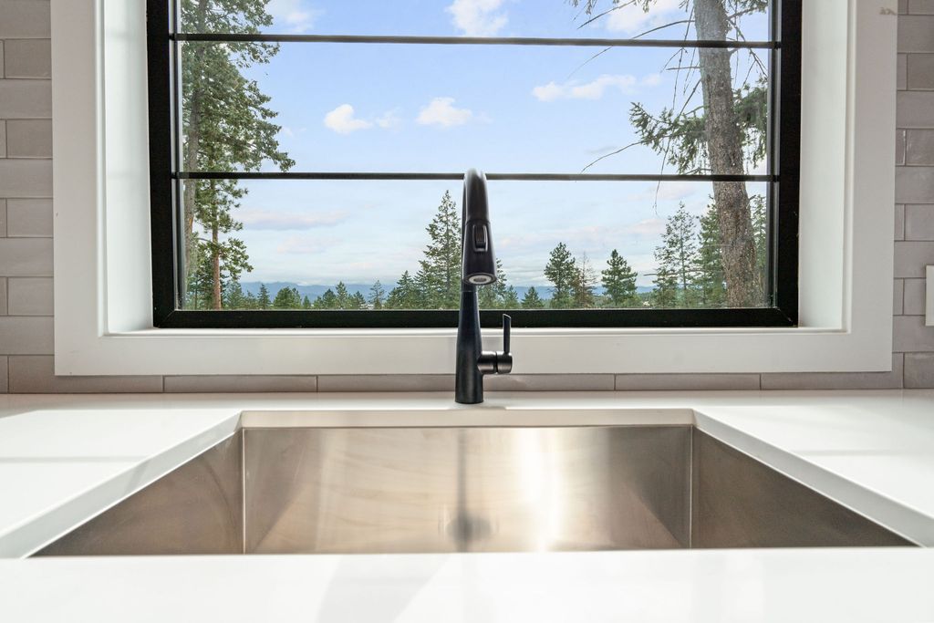 166 Blacktail Loop, Lakeside, MT 59922 photo 7