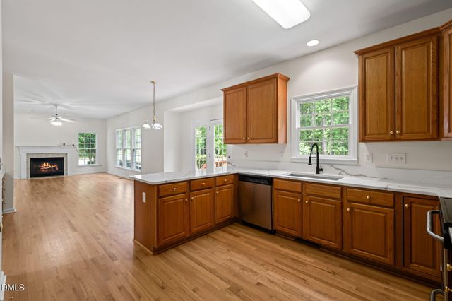 1 Queensland Court, Durham, NC 27712