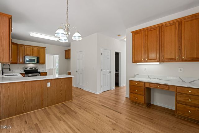 1 Queensland Court, Durham, NC 27712