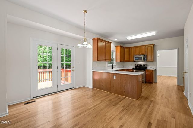 1 Queensland Court, Durham, NC 27712