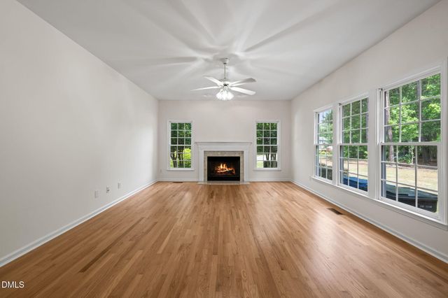 1 Queensland Court, Durham, NC 27712