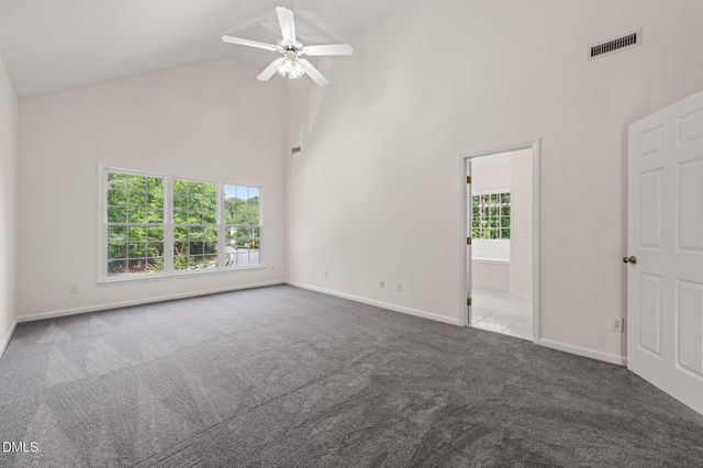 1 Queensland Court, Durham, NC 27712