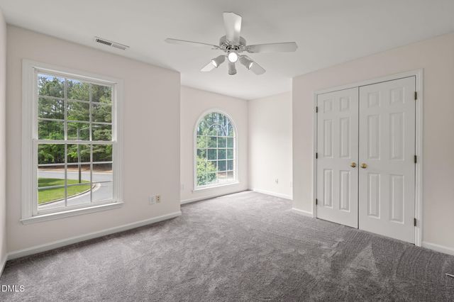 1 Queensland Court, Durham, NC 27712