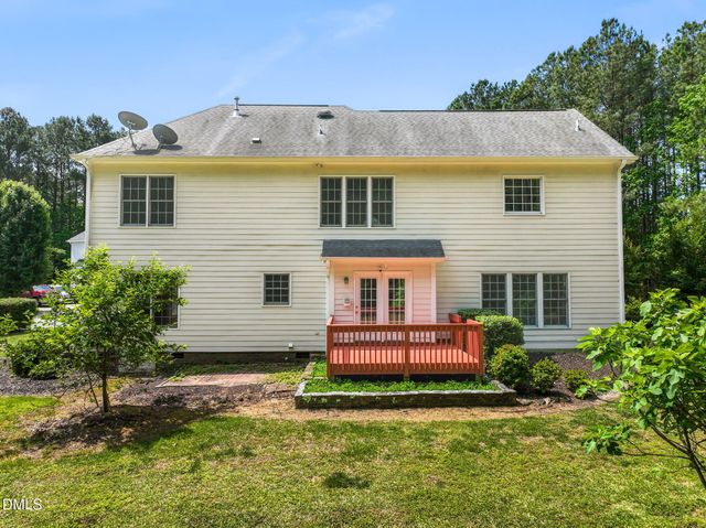 1 Queensland Court, Durham, NC 27712