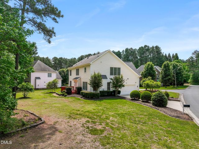 1 Queensland Court, Durham, NC 27712