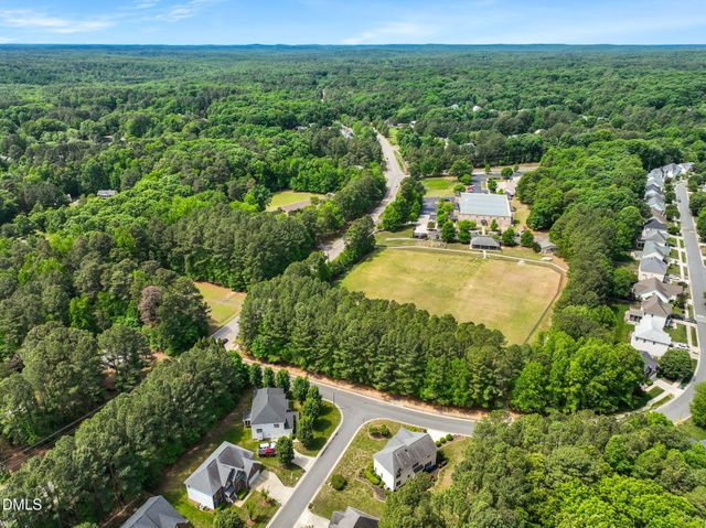 1 Queensland Court, Durham, NC 27712