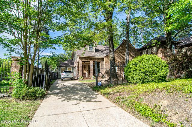 1612 E Northside Dr Drive, Jackson, MS 39211